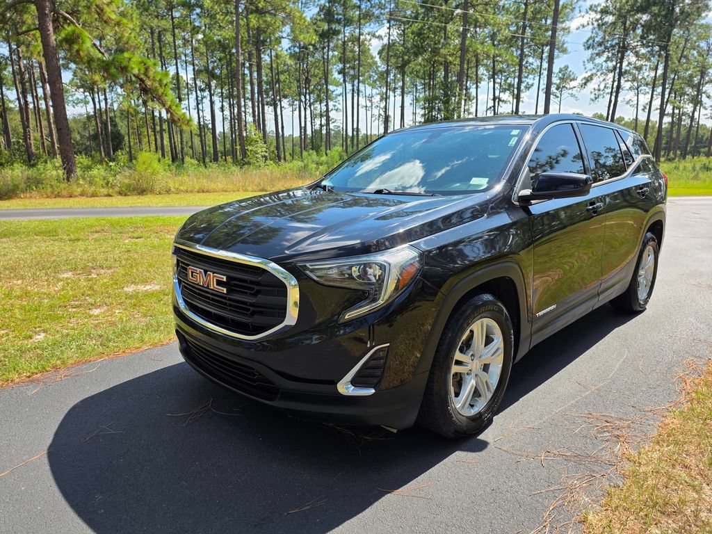Used 2019 GMC Terrain SLE FWD image 1