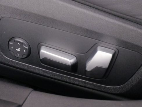 Used 2023 BMW i4 M50 image 42