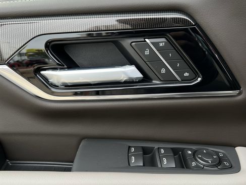 New 2026 GMC Yukon XL Elevation w/ LPO, Floor Liner Package image 24