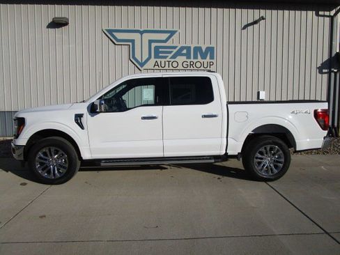 New 2026 Ford F150 XLT w/ Equipment Group 302A MID AWD/4WD image 4