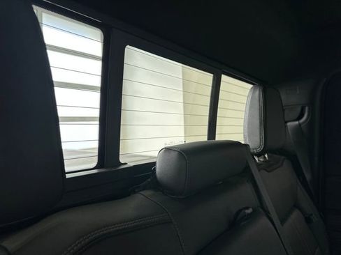 Used 2024 Chevrolet Silverado 2500 High Country w/ Technology Package image 16