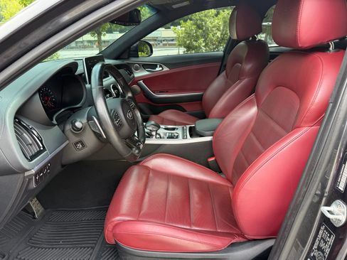 Used 2019 Kia Stinger GT2 AWD/4WD image 35