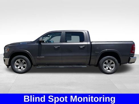 Used 2022 RAM 1500 Laramie AWD/4WD image 2