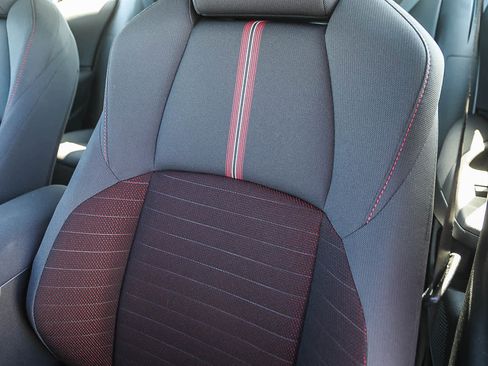 Used 2026 Toyota Corolla SE w/ SE Package FWD image 24