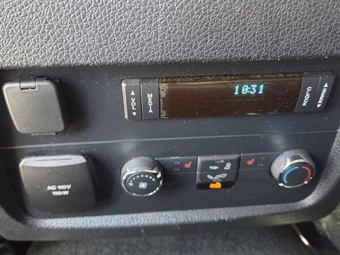 Used 2017 Ford Expedition King Ranch RWD image 14
