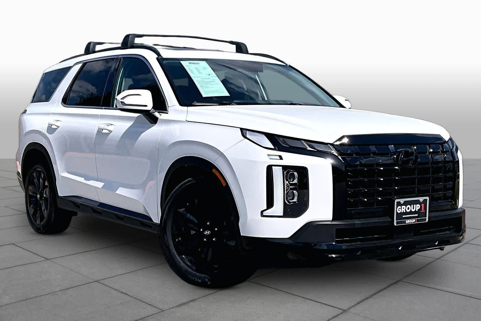 Used 2024 Hyundai Palisade XRT FWD image 3