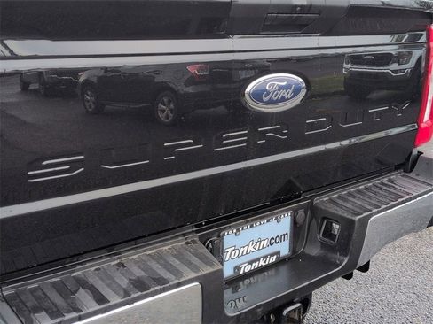 Used 2025 Ford F250 XLT w/ FX4 Off-Road Package image 26