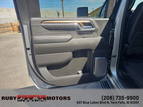 Used 2024 Chevrolet Silverado 3500 High Country w/ High Country Premium Package image 29