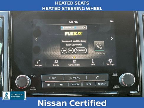 Certified 2024 Nissan Titan SV w/ SV Bronze Edition Package image 4