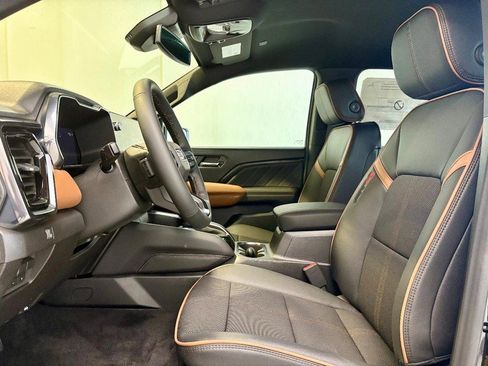 New 2026 GMC Canyon AT4 w/ Nightfall Essentials Package image 29