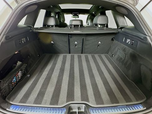 Used 2026 Mercedes-Benz GLC 300 image 27