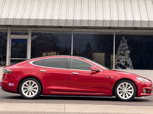 Used 2018 Tesla Model S 75D image 5