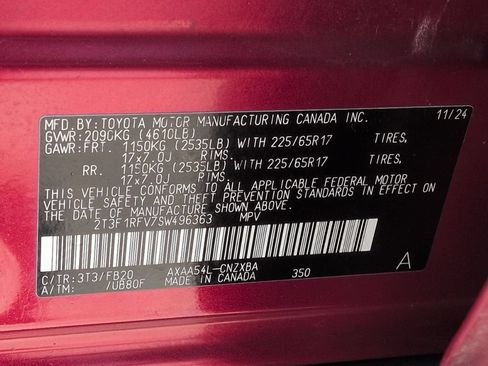 Used 2025 Toyota RAV4 LE AWD/4WD image 35