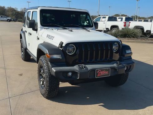 Used 2020 Jeep Wrangler Unlimited Sport S image 3