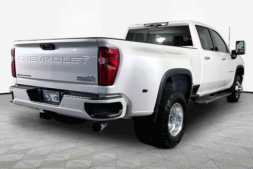 Used 2021 Chevrolet Silverado 3500 High Country AWD/4WD image 6