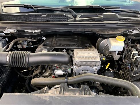 Used 2024 RAM 1500 Laramie image 34