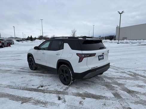 New 2026 Chevrolet Equinox LT w/ Midnight Edition image 7