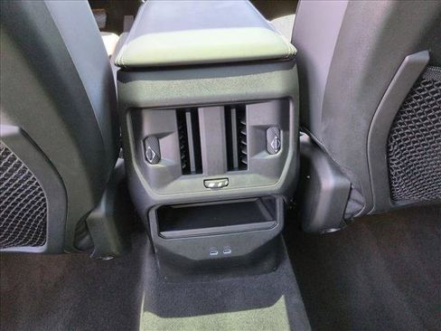 Used 2025 BMW X3 xDrive30i w/ Convenience Package AWD/4WD image 18