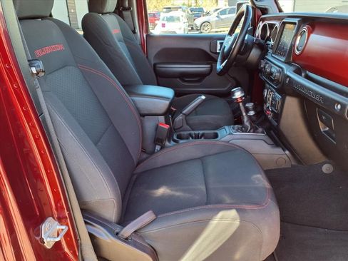 Used 2021 Jeep Wrangler Unlimited Rubicon w/ Dual Top Group image 14