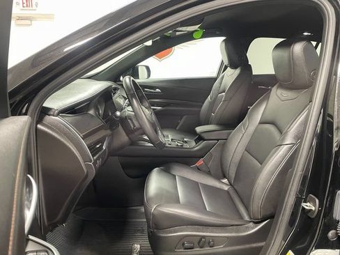 Used 2022 Cadillac XT4 Sport w/ Safety Alert Package AWD/4WD image 11