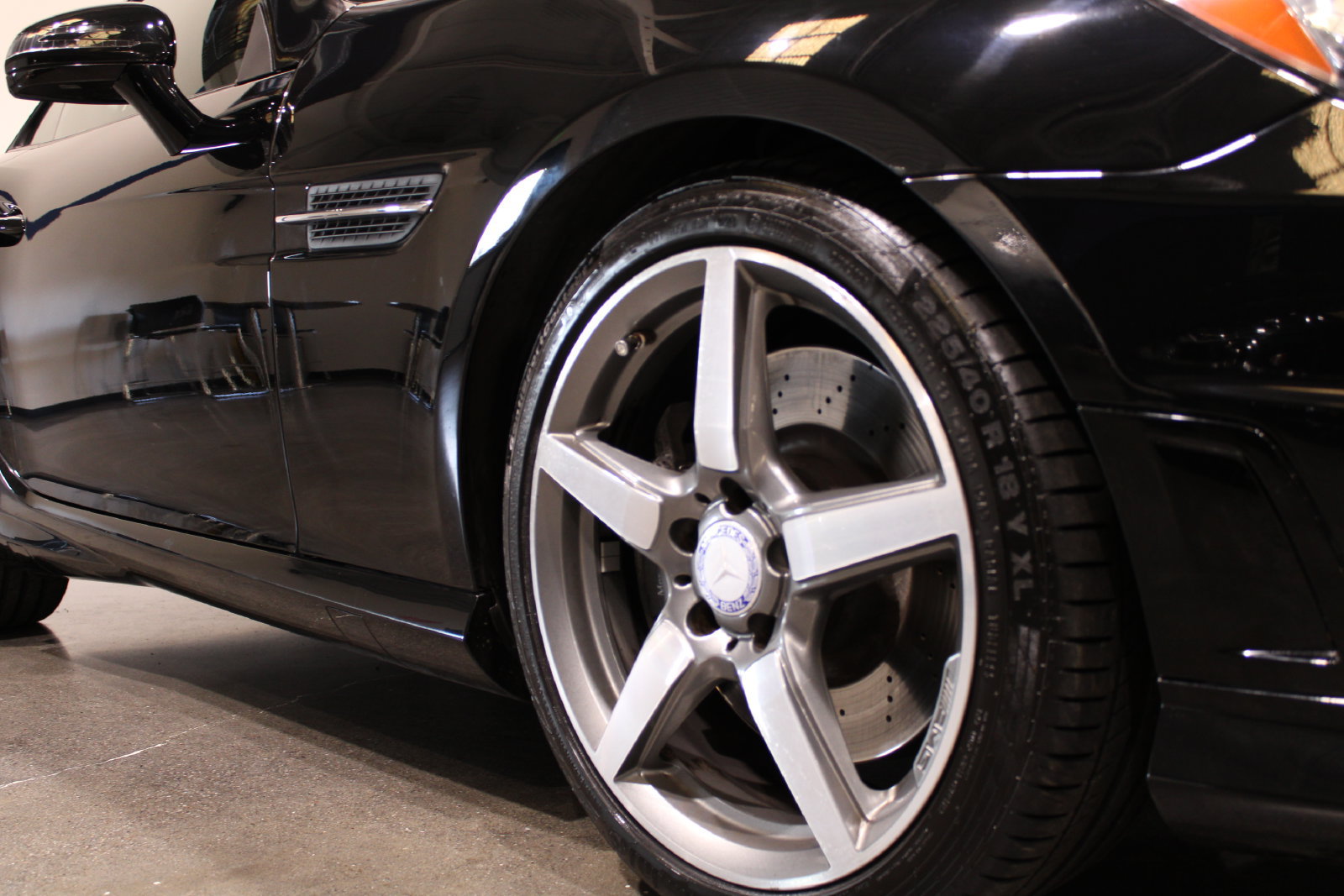 Used 2015 Mercedes-Benz SLK 250 image 7