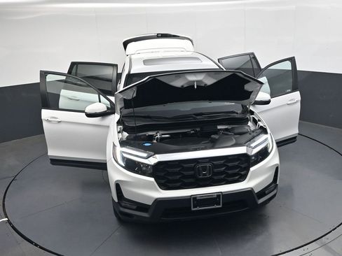 Used 2023 Honda Passport EX-L image 36