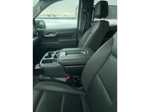 Used 2026 GMC Sierra 1500 SLT AWD/4WD image 10
