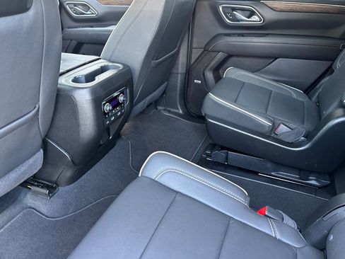 Used 2024 Chevrolet Tahoe Premier w/ Advanced Technology Package image 15