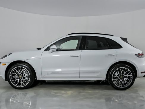 Used 2020 Porsche Macan Turbo image 8