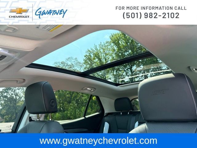 Used 2025 Buick Envision Sport Touring AWD/4WD image 22