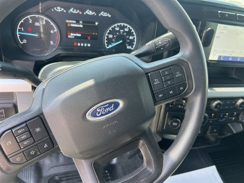 Used 2023 Ford F550 2WD Regular Cab Super Duty image 17