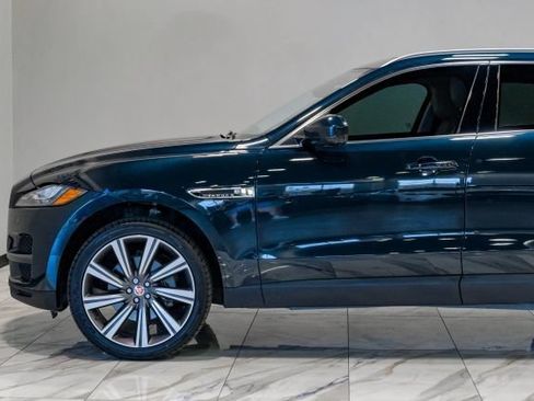 Used 2018 Jaguar F-PACE Prestige AWD/4WD image 18
