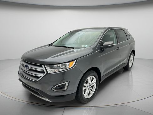 Used 2016 Ford Edge SEL w/ Equipment Group 201A FWD image 3