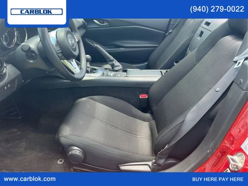 Used 2023 MAZDA MX-5 Miata Sport image 9