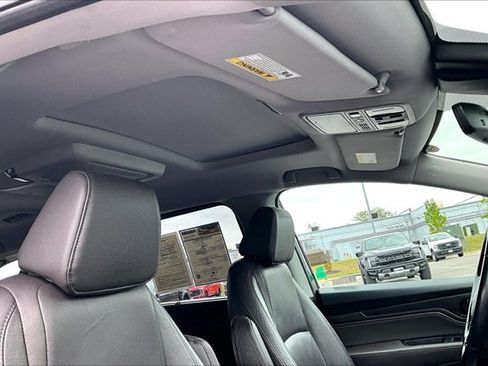 Used 2019 Honda Odyssey Touring image 28
