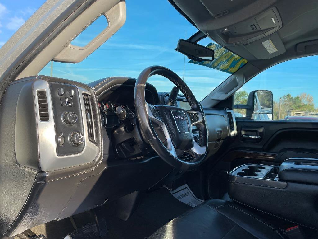 Used 2015 GMC Sierra 2500 SLT w/ Suspension Package, Off-Road AWD/4WD image 13