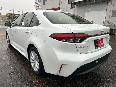 New 2026 Toyota Corolla XLE FWD image 7