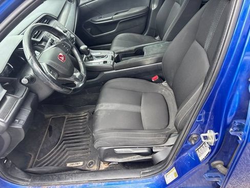 Used 2017 Honda Civic Sport image 5