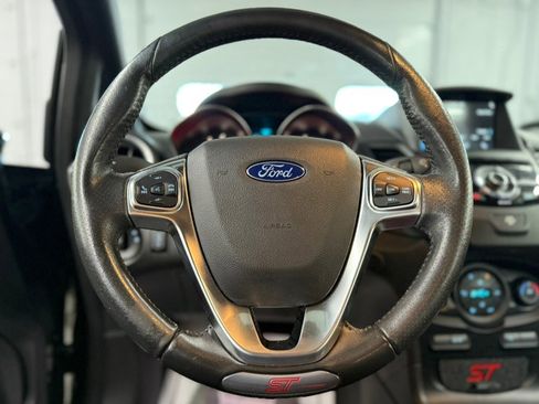 Used 2017 Ford Fiesta ST image 23