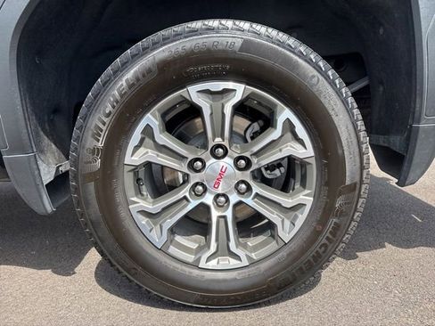 Used 2026 GMC Sierra 1500 SLT AWD/4WD image 8