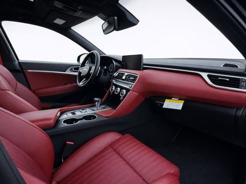 Used 2023 Genesis G70 2.0T w/ Sport Prestige Package image 12