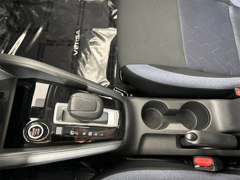 New 2025 Nissan Versa SV image 25