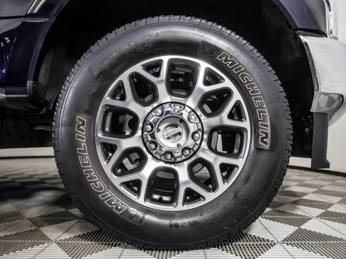 Used 2021 Ford F250 Lariat w/ Lariat Ultimate Package AWD/4WD image 41