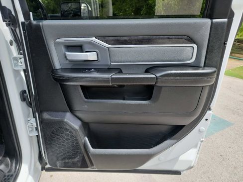 Used 2022 RAM 2500 Big Horn image 37