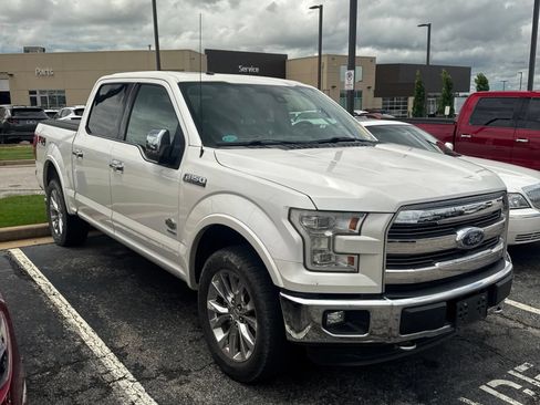 Used 2016 Ford F150 King Ranch w/ Equipment Group 601A Luxury AWD/4WD image 2