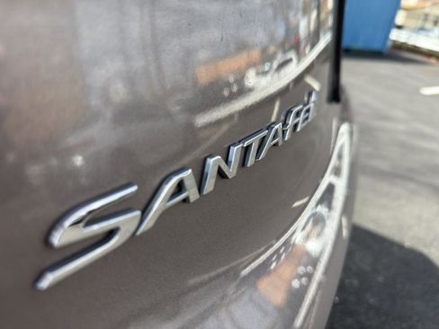 Used 2019 Hyundai Santa Fe SEL image 27