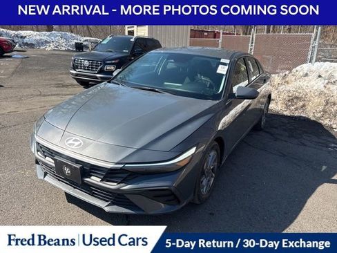 Certified 2024 Hyundai Elantra SEL image 1