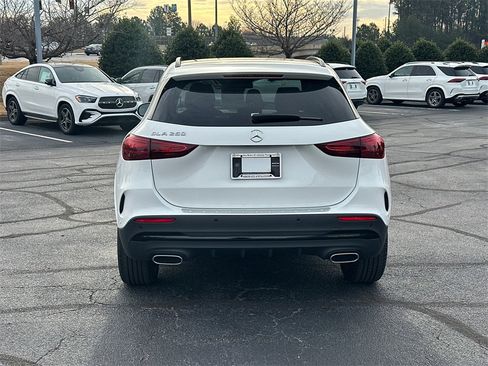Certified 2025 Mercedes-Benz GLA 250 image 6