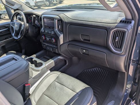 Used 2022 Chevrolet Silverado 3500 LTZ w/ LTZ Plus Package AWD/4WD image 32