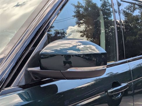 Used 2019 Land Rover Range Rover Sport Supercharged AWD/4WD image 12